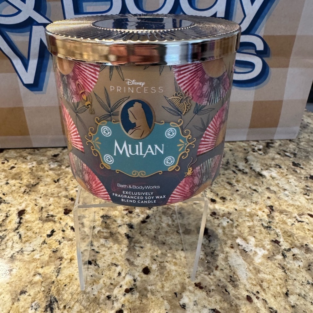 Bath & Body Works Disney Princess mulan Candle 2026 NEW